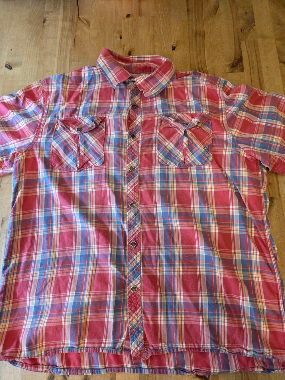 Browning Plaid Short Sleeve Button Up Shirt Men's XL Red Blue Casual Hunting